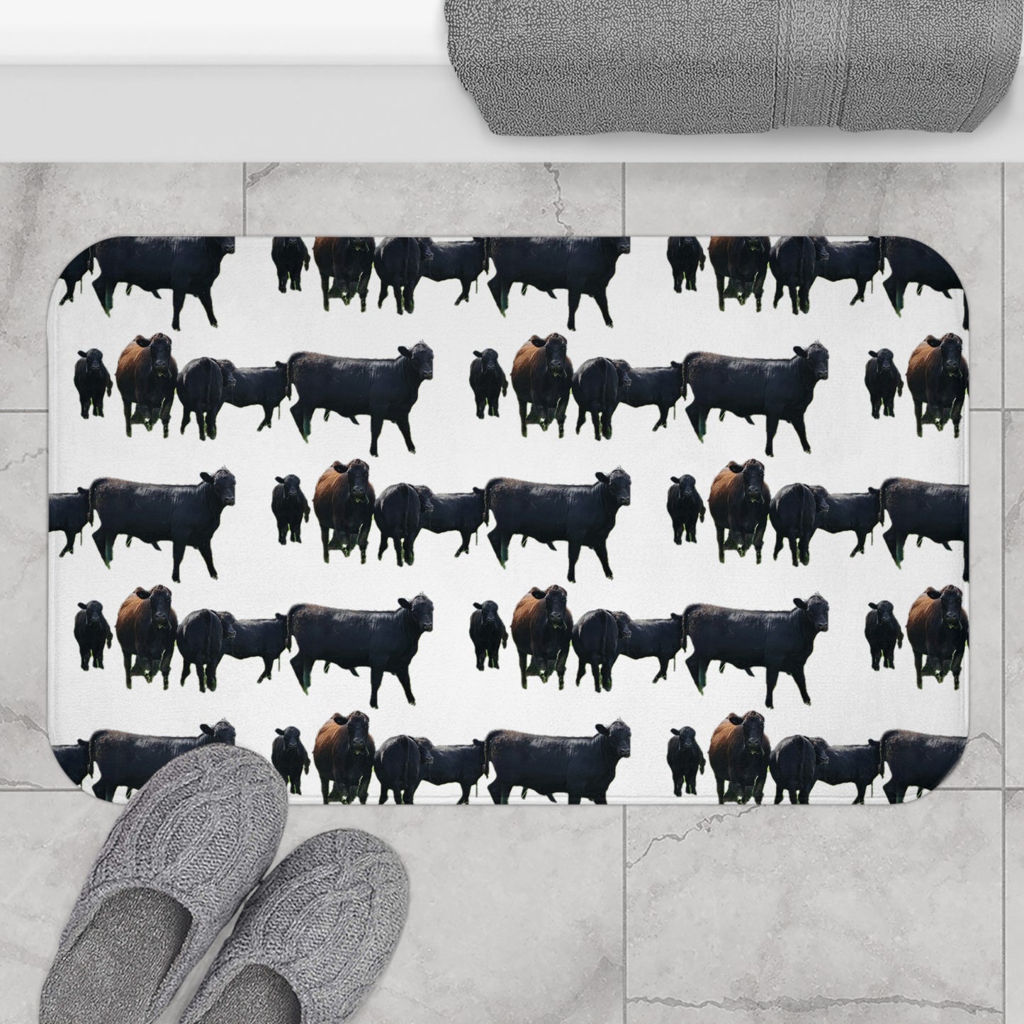 Farmhouse Cattle Bath Mat - Cozy Rustic Home Decor